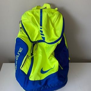Nike Elite Bag